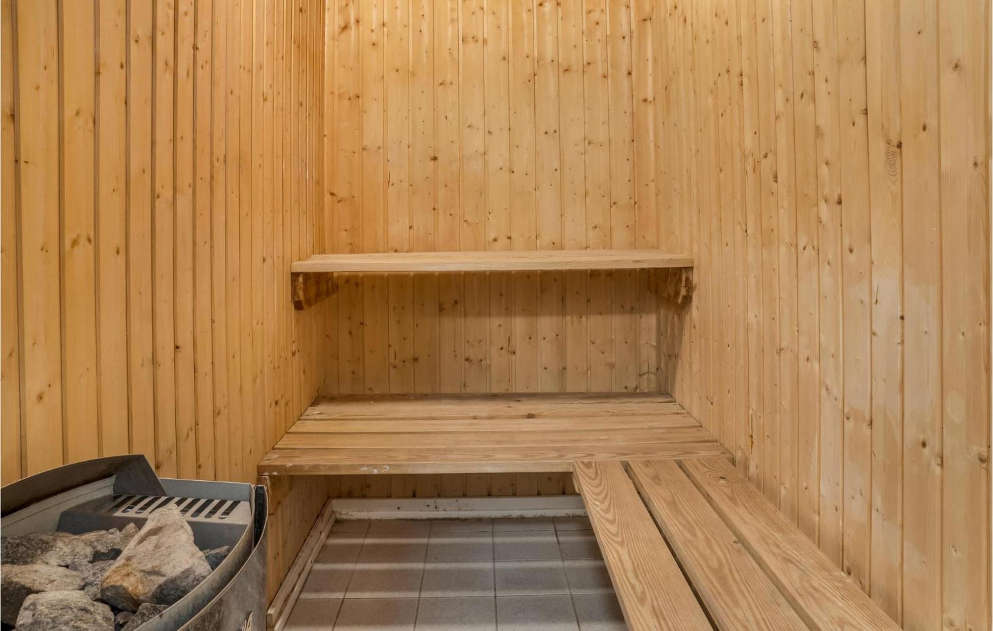 Stunning Home In Vaeggerlose With Wifi Bøtø By Zewnętrze zdjęcie